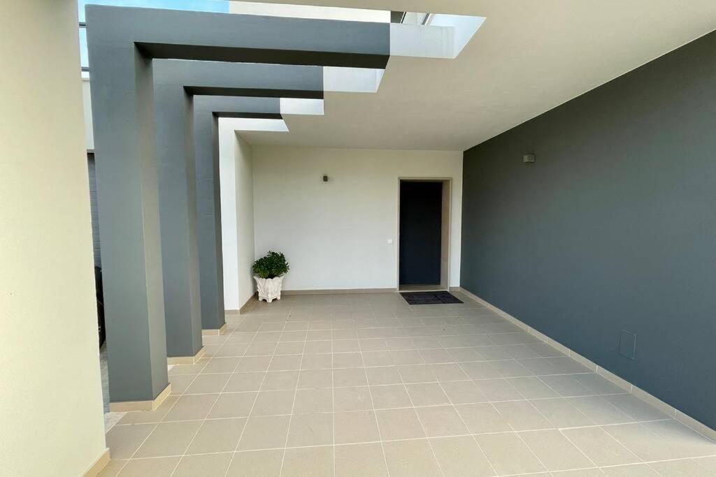 New And Modern 3 Bedroom Villa With Private Heated Pool Near Nazare 圣马蒂纽·杜·波特 外观 照片